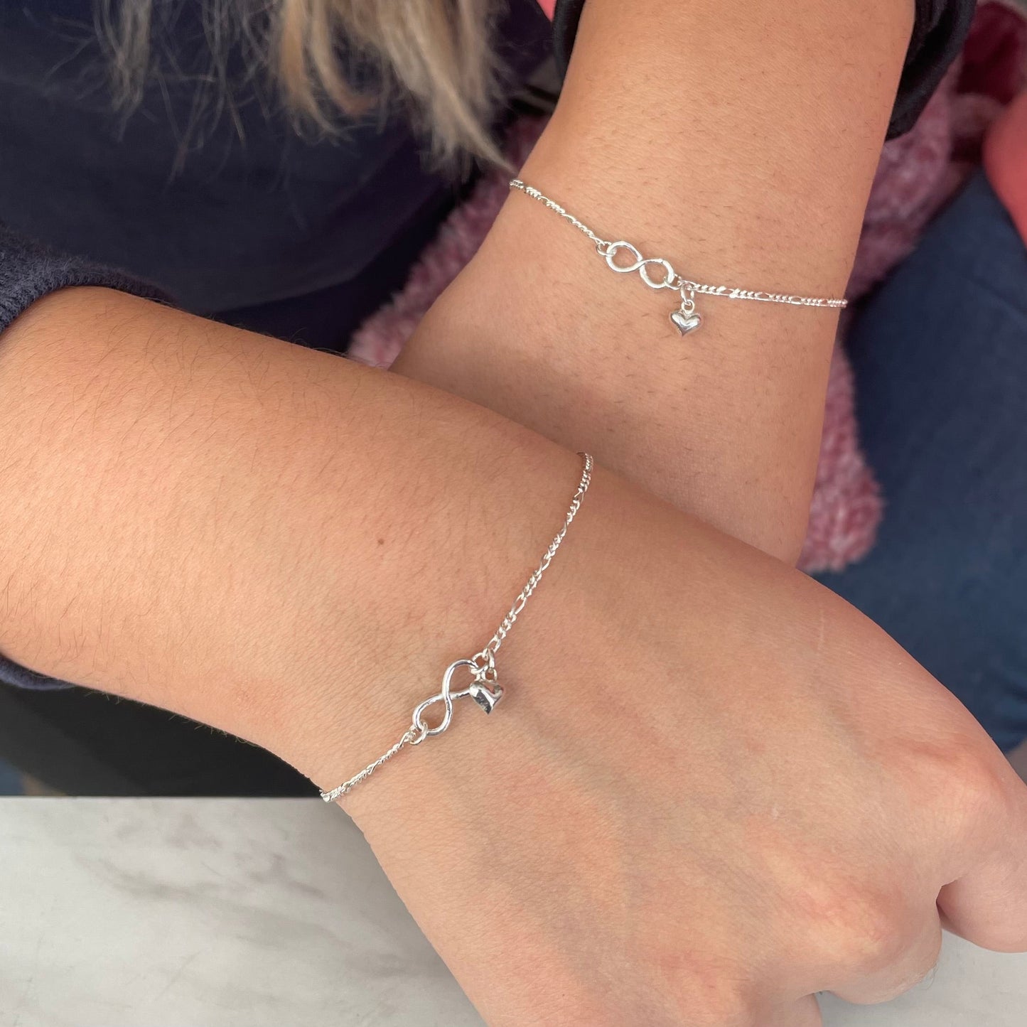 Pulsera Infinito Fígaro Tiny